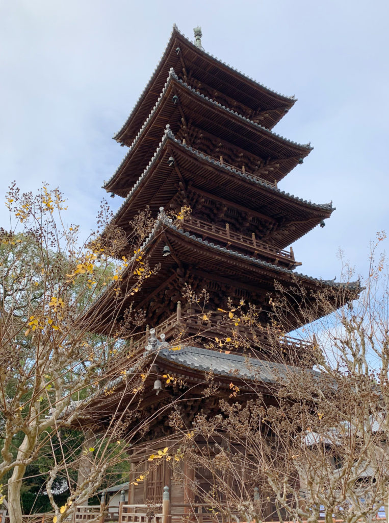 本山寺の五重の塔