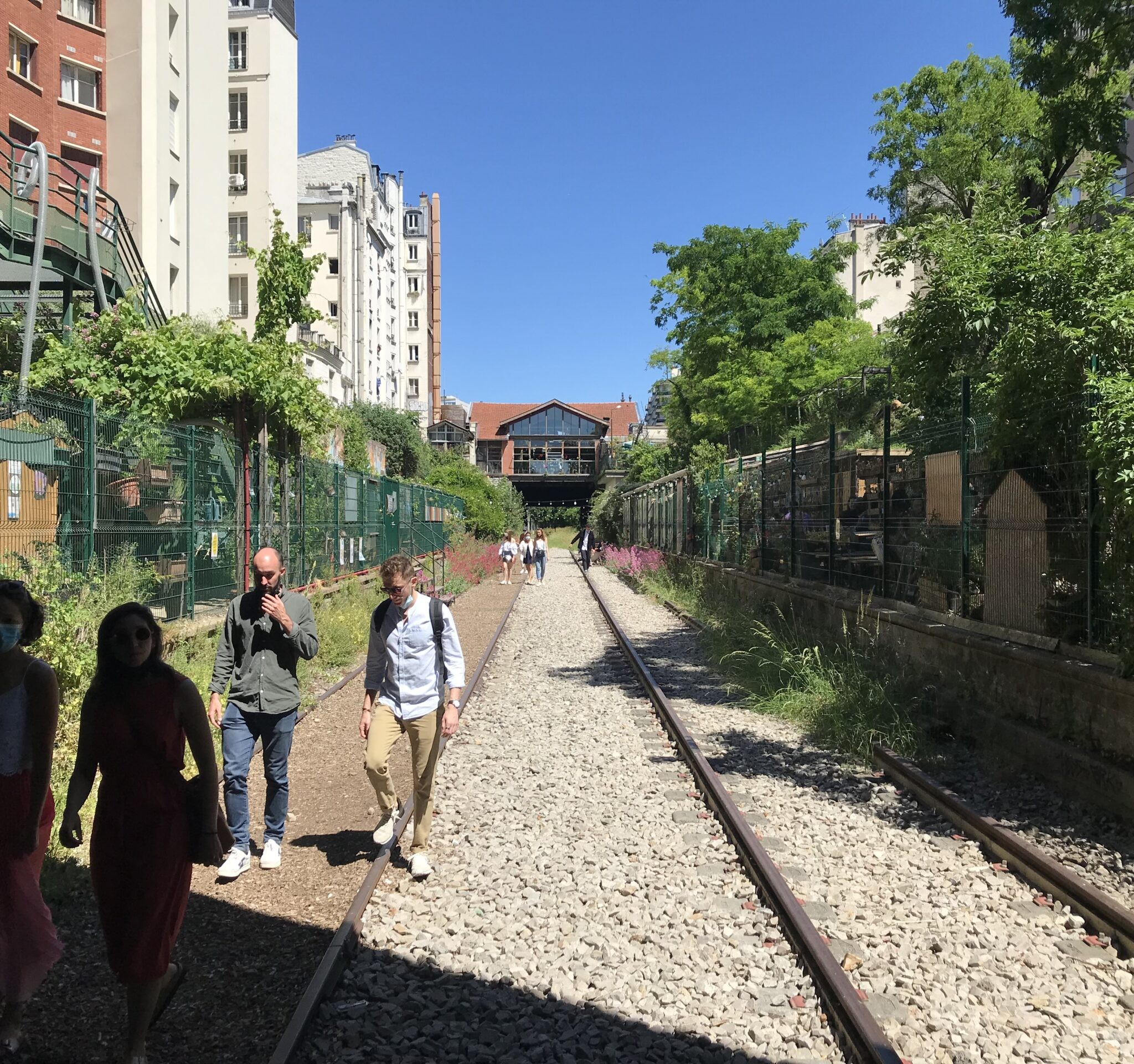 パリのかくれた鉄道遺産 ところかわれば 森弘子 トピックス 住まいマガジン びお