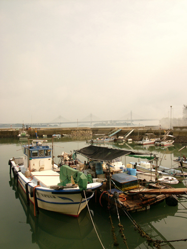 笠島漁港（本島）